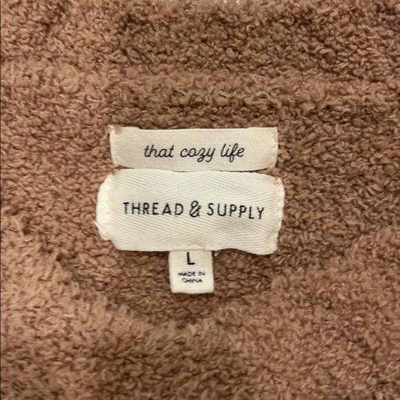 Sweater - Picture 2 of 3